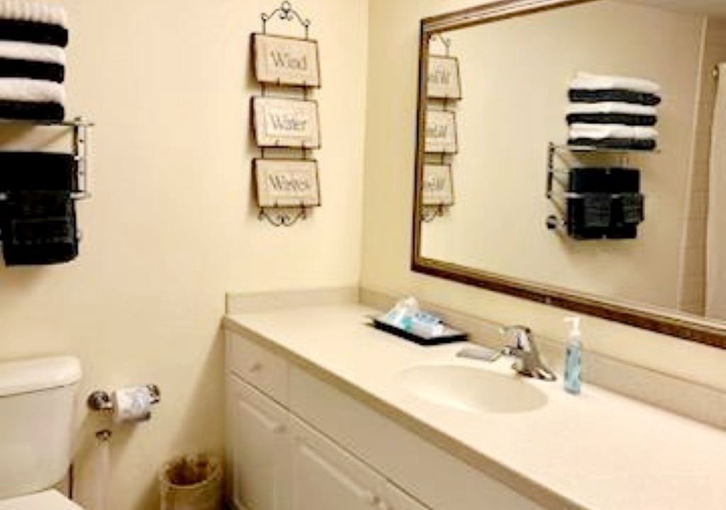 Photo of Bathroom in Ortona Park