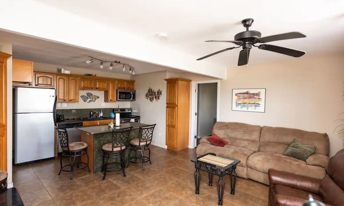 Photo of Livingroom in Boothville-Venice