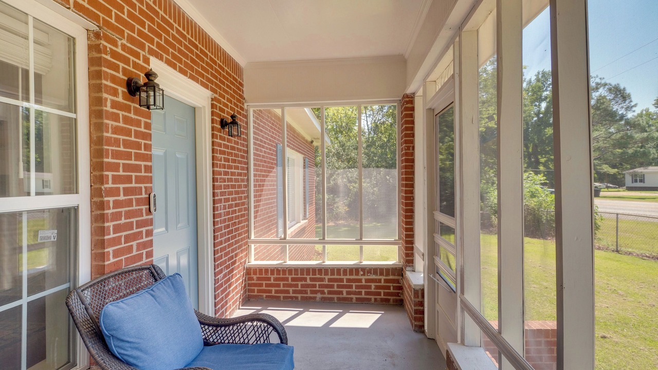Photo of Patio Balcony in West Ferriday