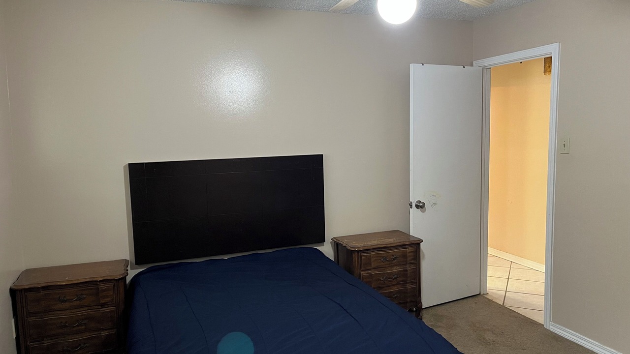 Photo of Bedroom in Tall Timbers - Brechtel