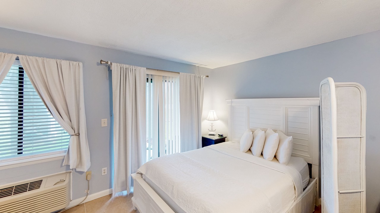Photo of Bedroom in El Centro Beach