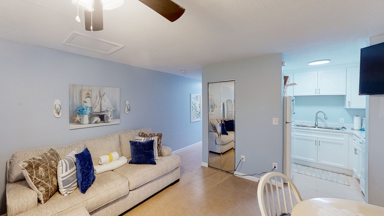 Photo of Livingroom in El Centro Beach