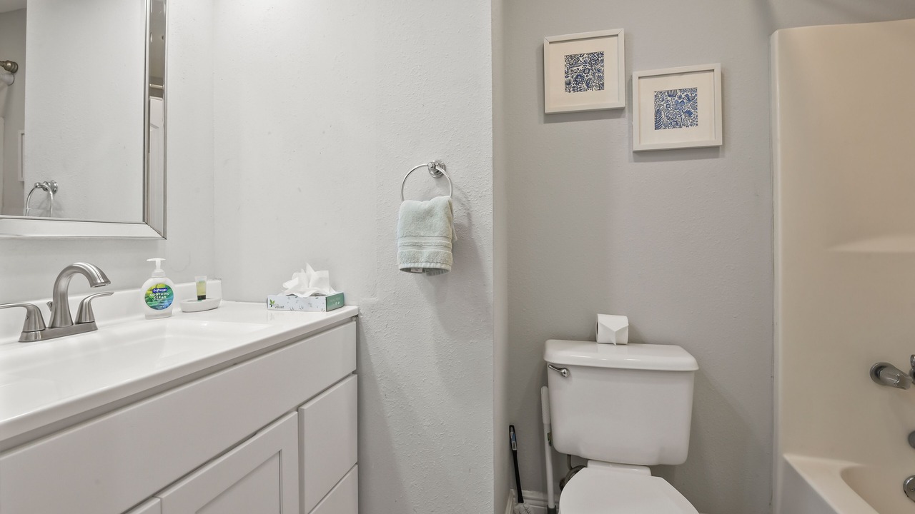 Photo of Bathroom in Long Beach