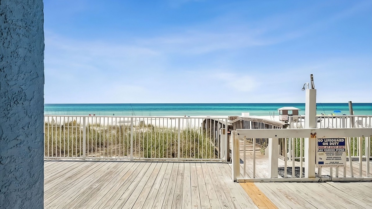 Photo of Patio Balcony in Fort Bay
