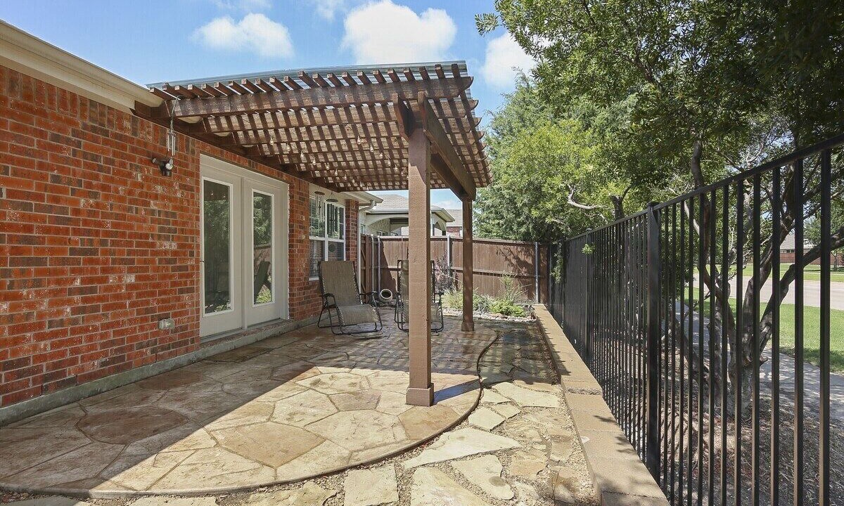 Photo of Patio Balcony in The Colony