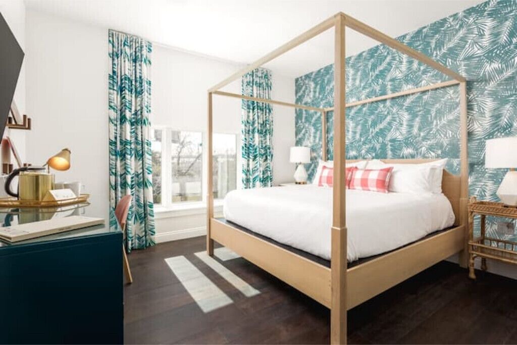 Photo of Bedroom in Old East Hill
