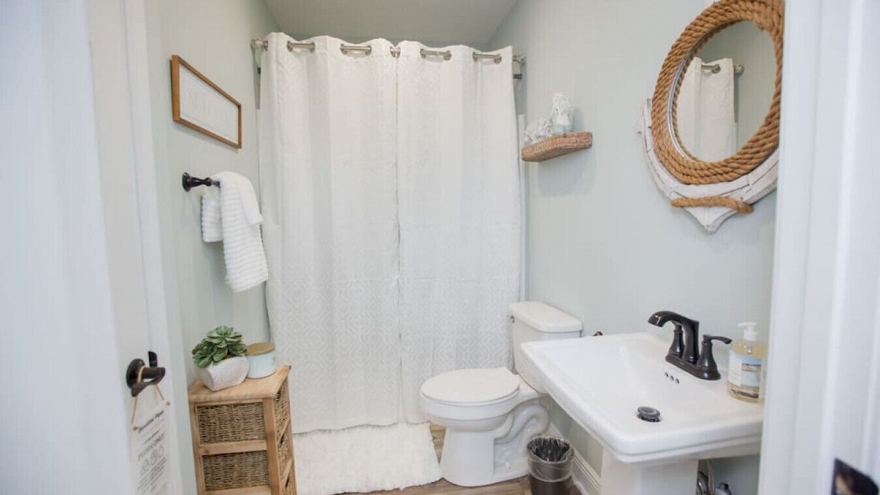Photo of Bathroom in Long Beach