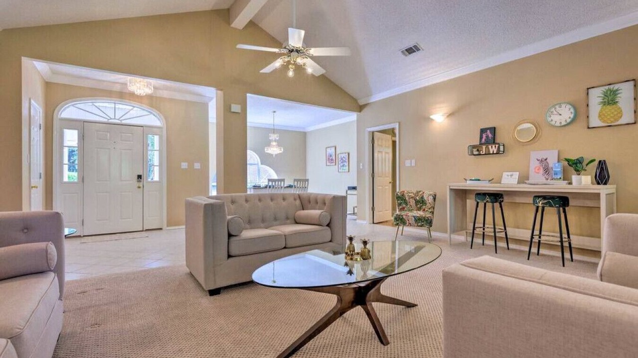 Photo of Livingroom in Diamondhead