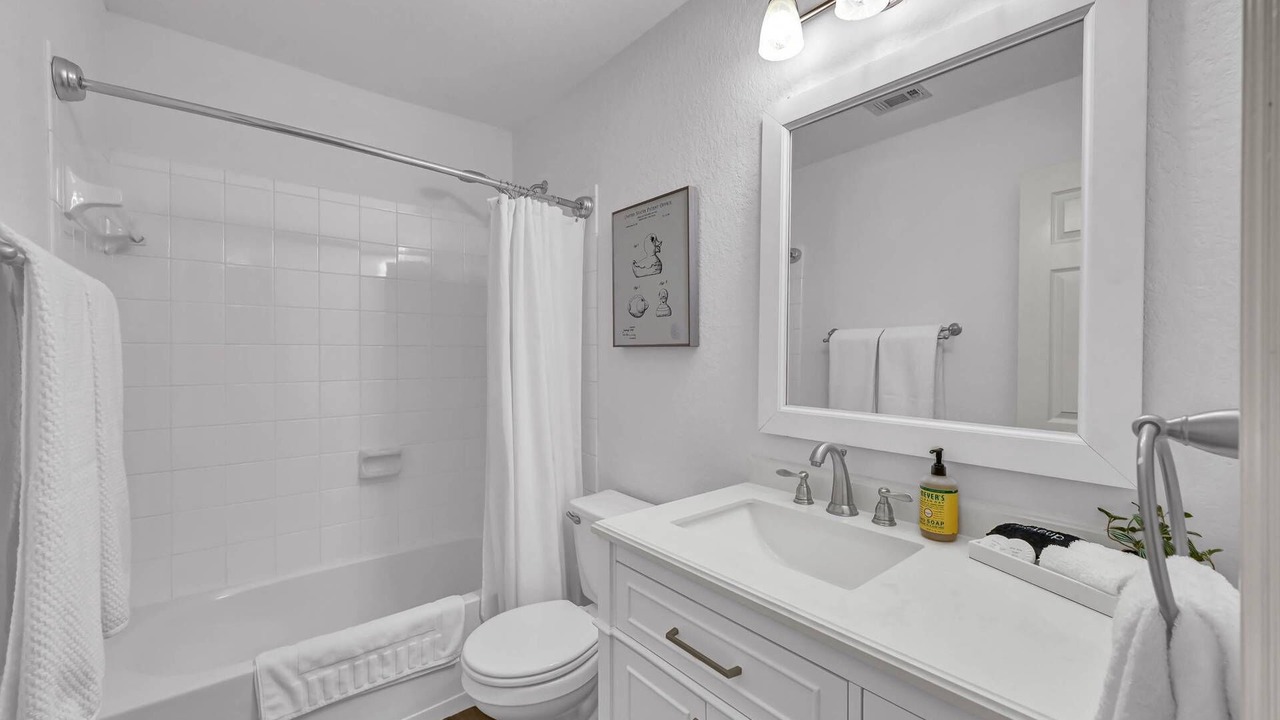 Photo of Bathroom in College Park