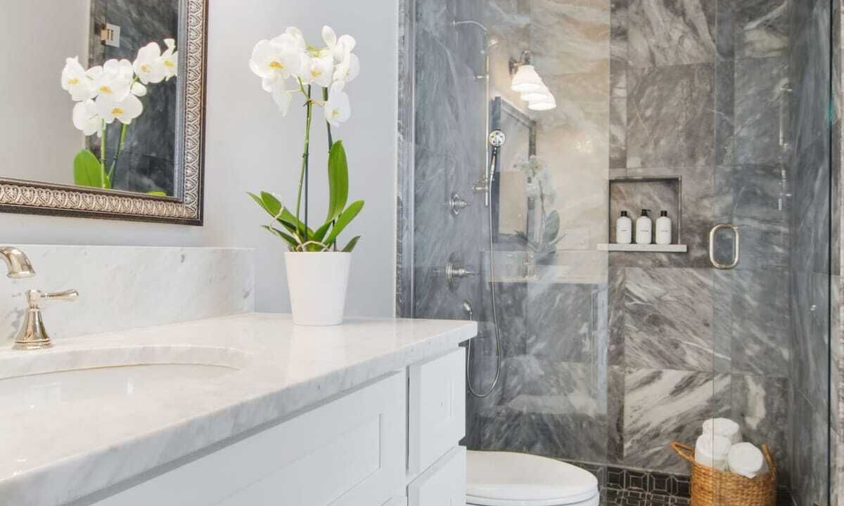 Photo of Bathroom in Central Business District