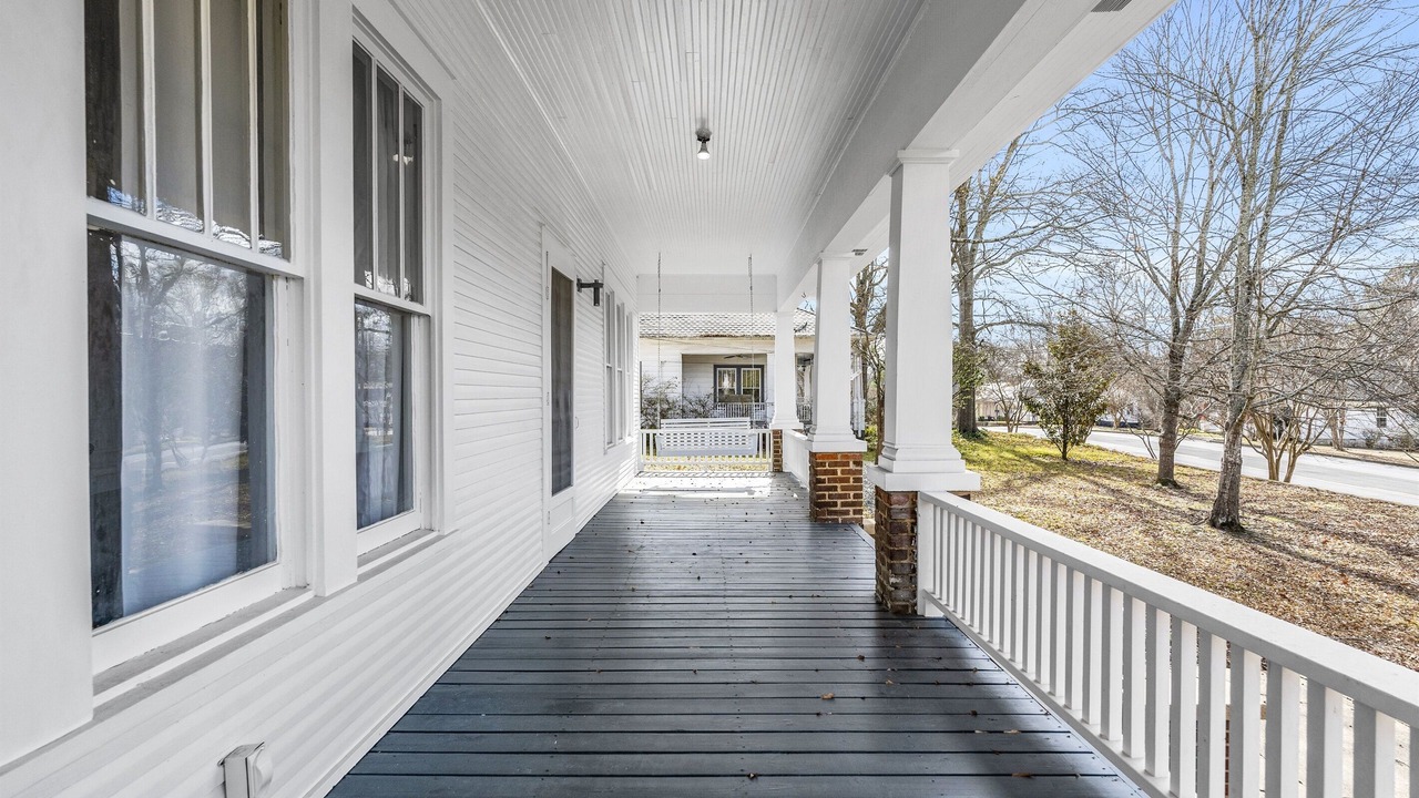 Photo of Outdoor in Starkville