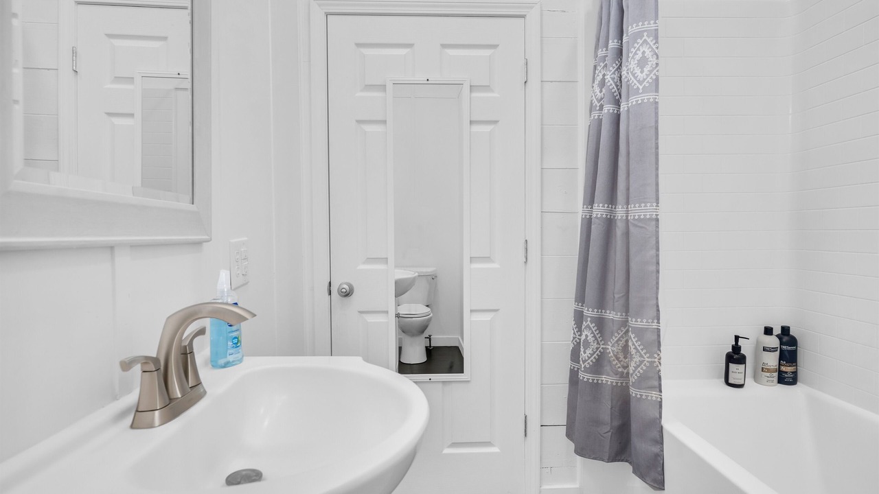 Photo of Bathroom in Starkville