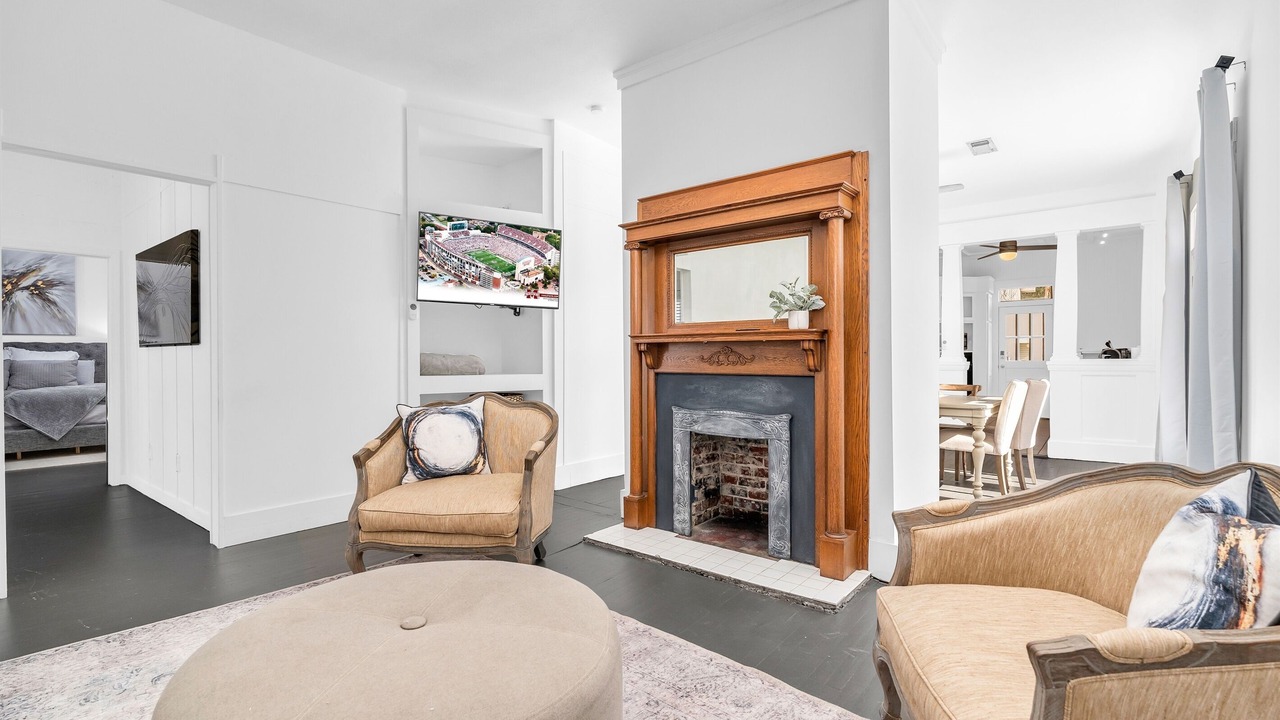 Photo of Livingroom in Starkville