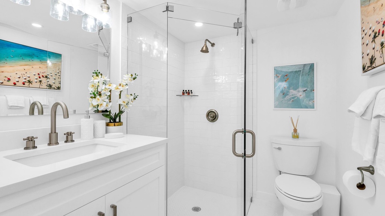 Photo of Bathroom in Juno Beach