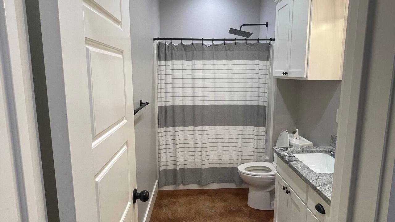 Photo of Bathroom in Mount Vernon