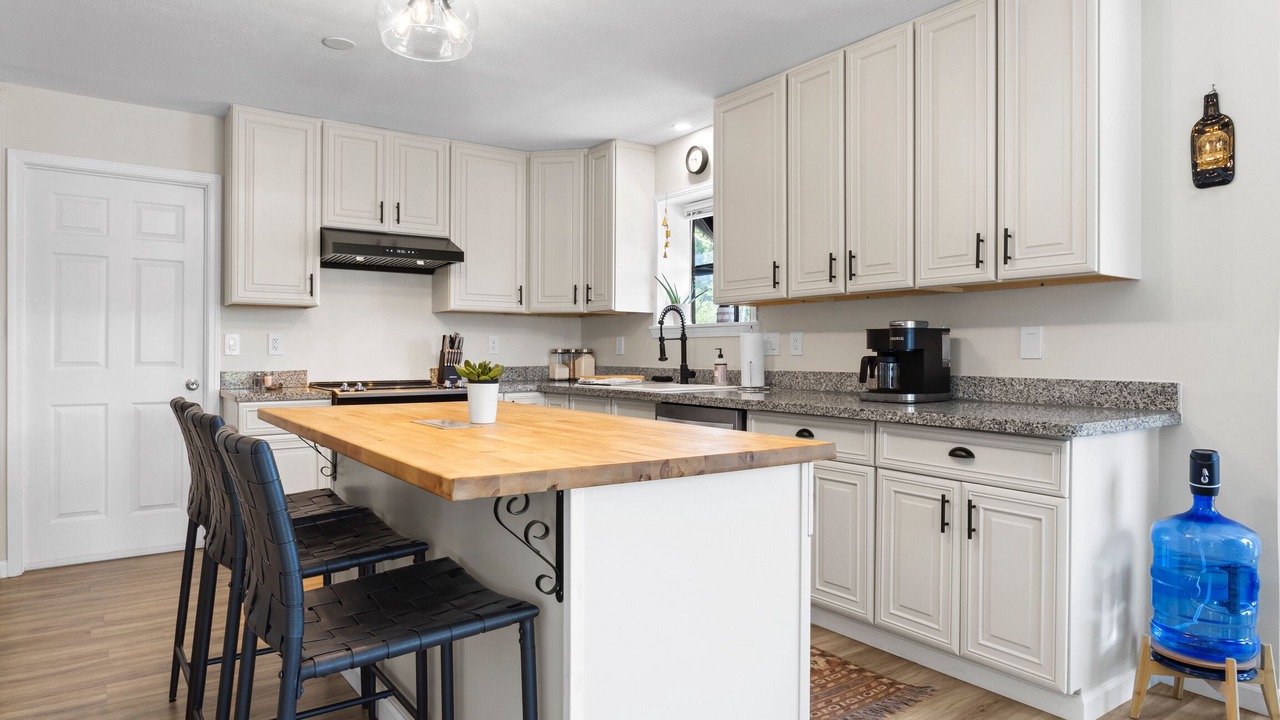 Photo of Kitchen in Ocean Springs