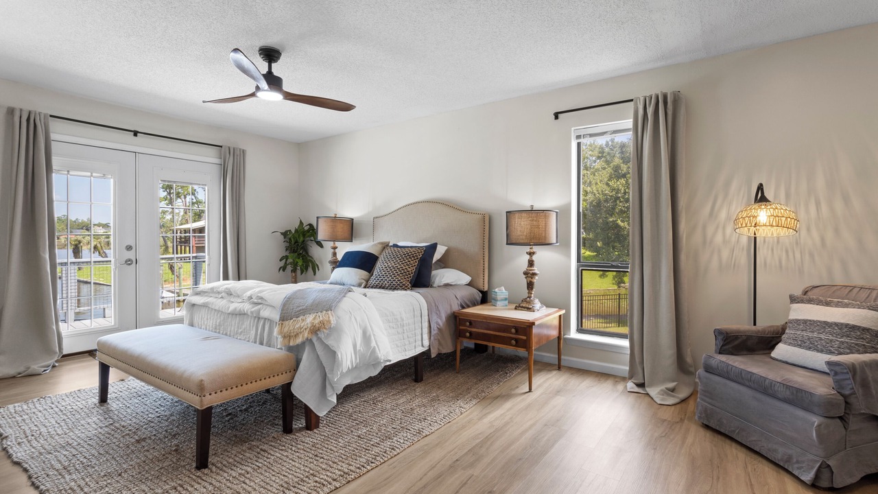 Photo of Bedroom in Ocean Springs