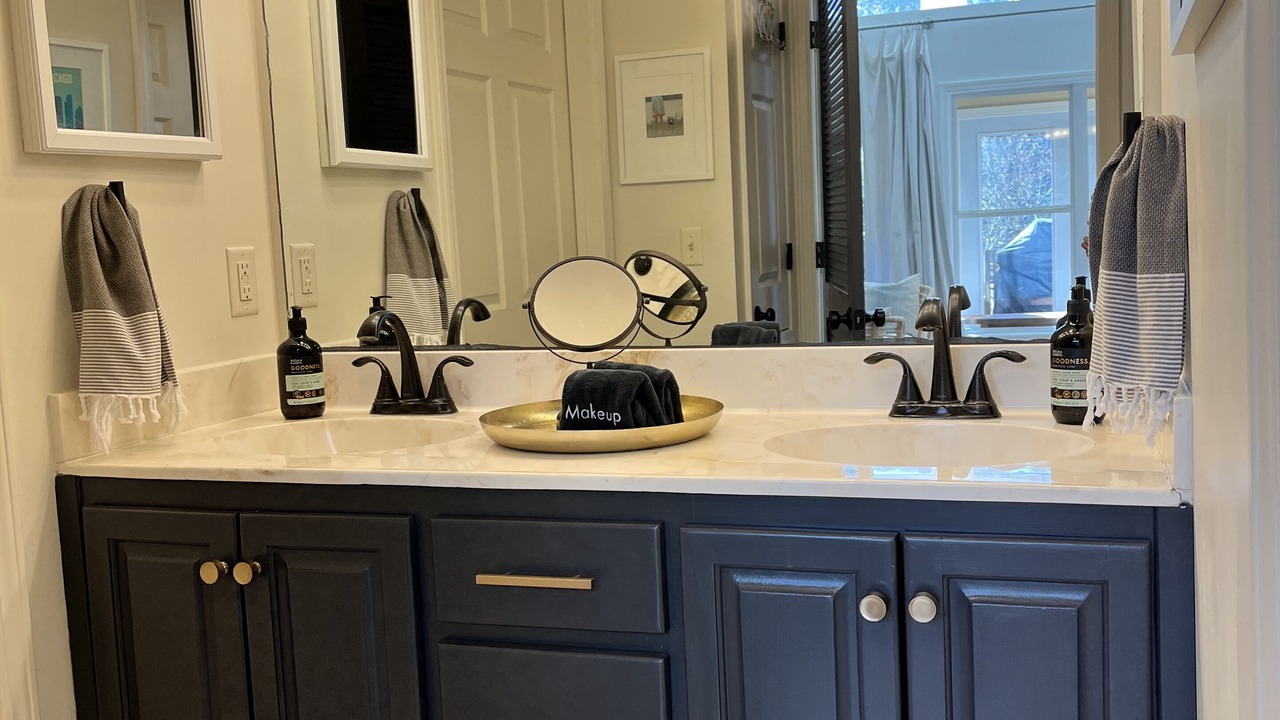 Photo of Bathroom in University Hills