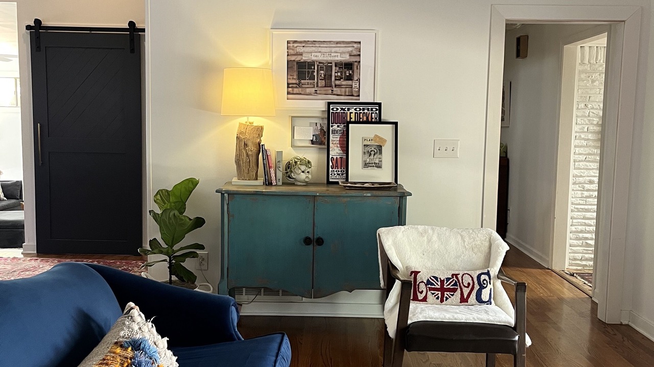 Photo of Livingroom in University Hills