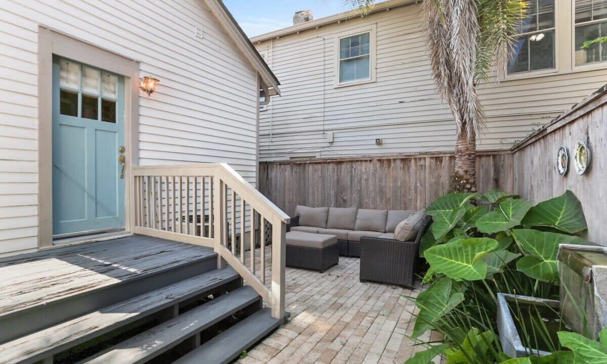 Photo of Patio Balcony in Esplanade Ridge