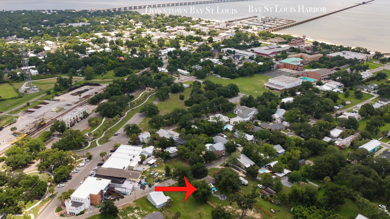 Photo of Outdoor in Gulf Park Estates