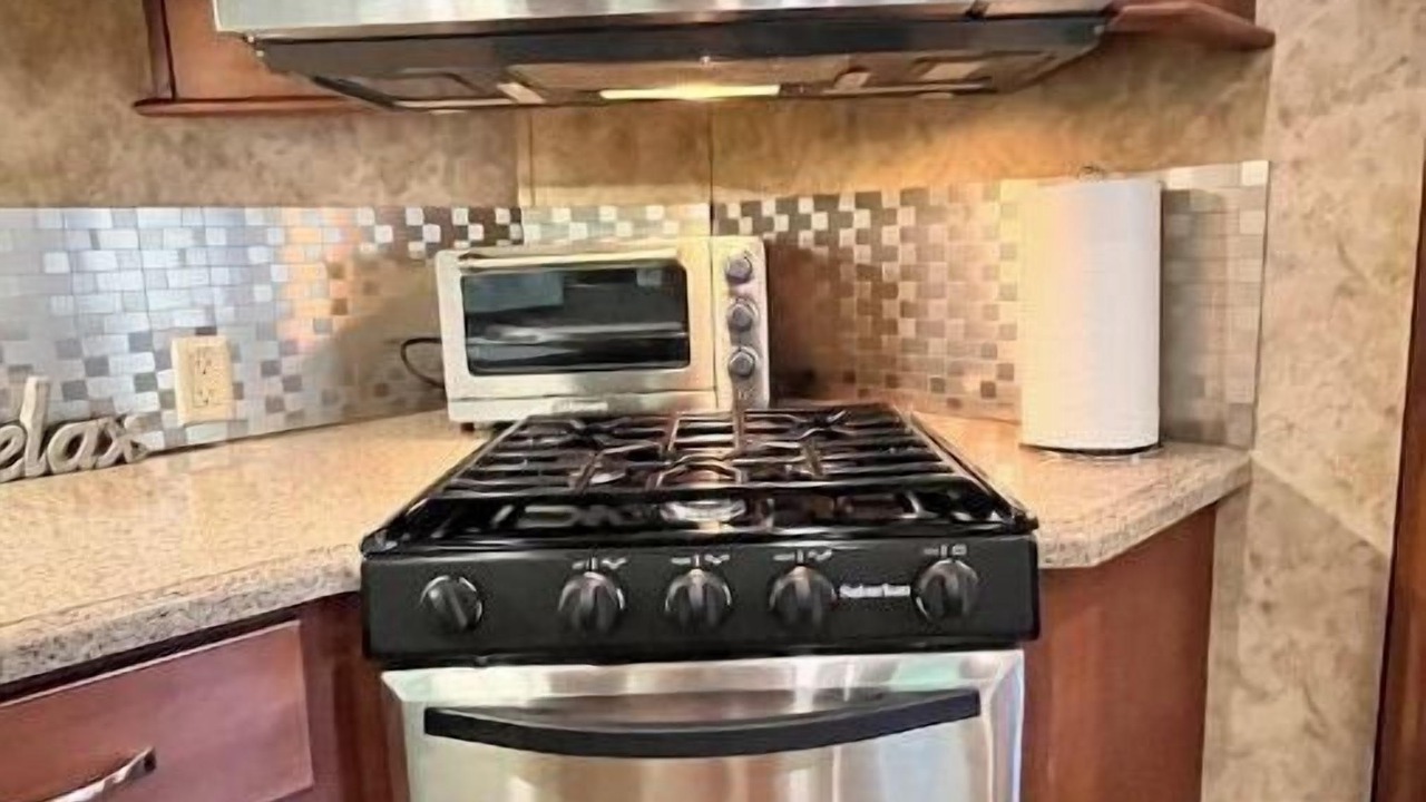 Photo of Kitchen in Ono Island
