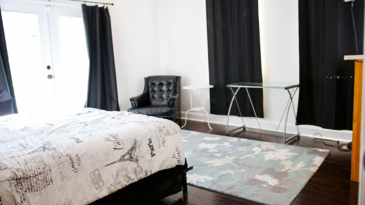 Photo of Bedroom in Broadmoor