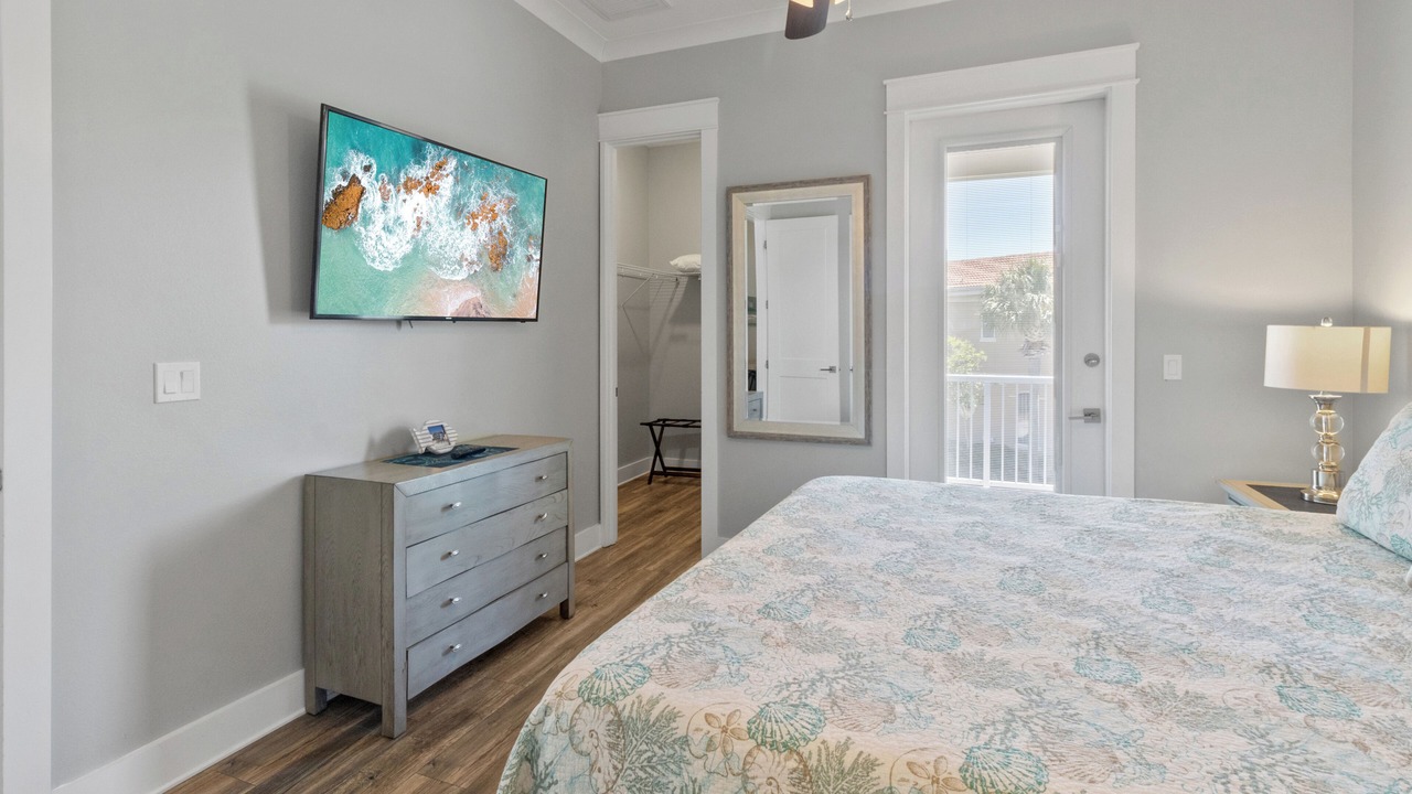 Photo of Bedroom in Emerald Waters Village