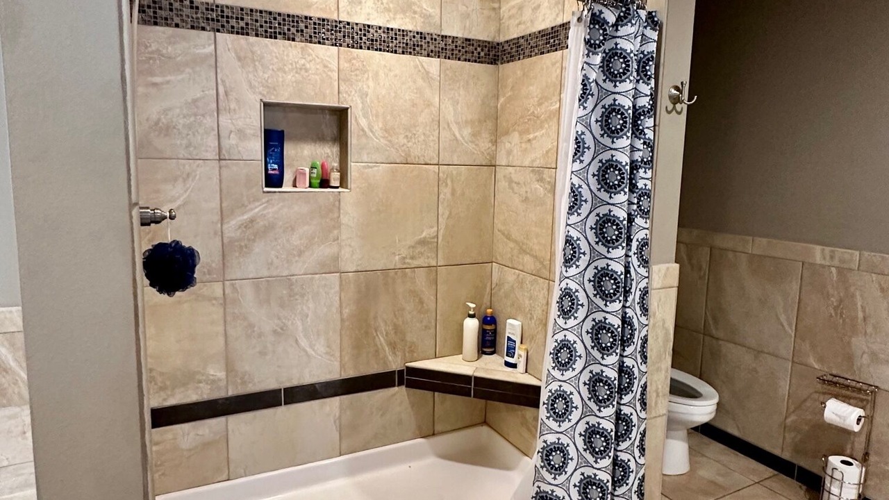 Photo of Bathroom in Shoreline Park