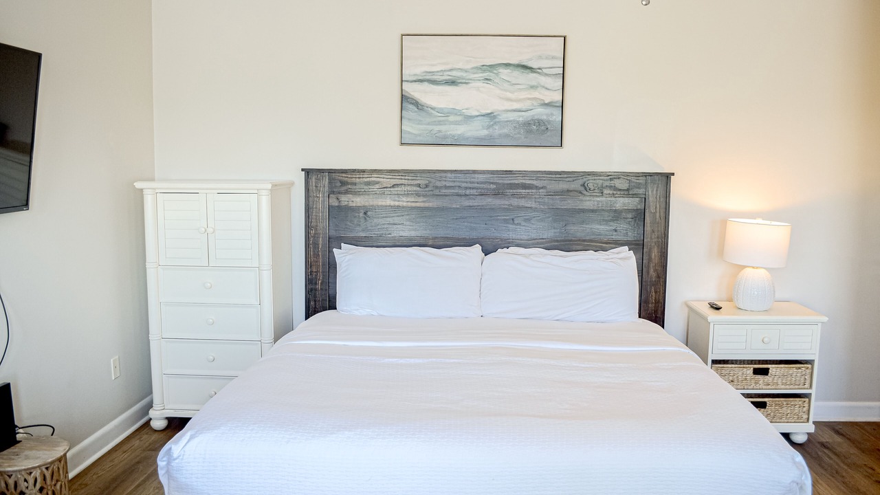 Photo of Bedroom in Gulf Place