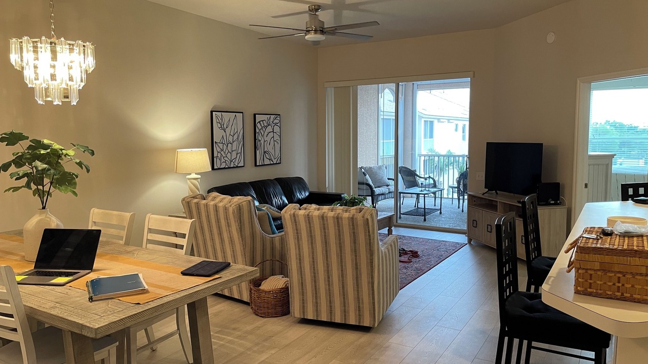Photo of Livingroom in Tropical Cove