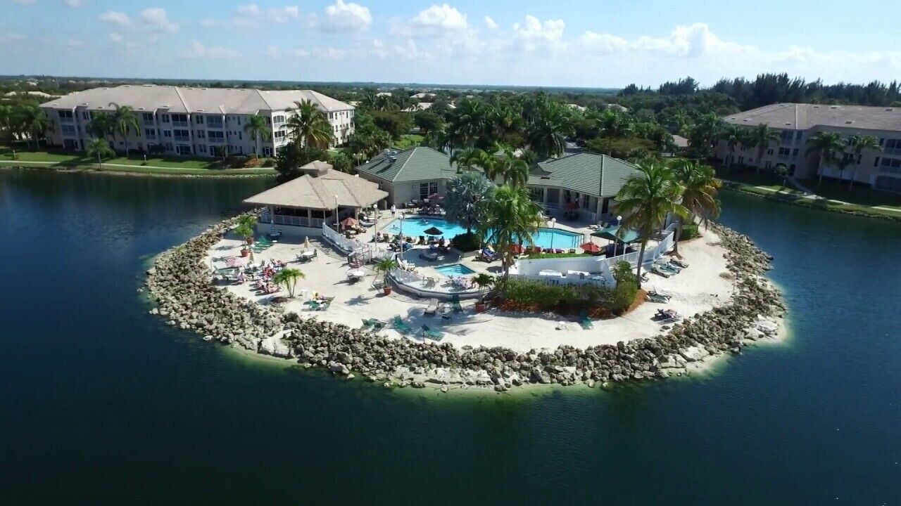 Photo of Outdoor in Tropical Cove