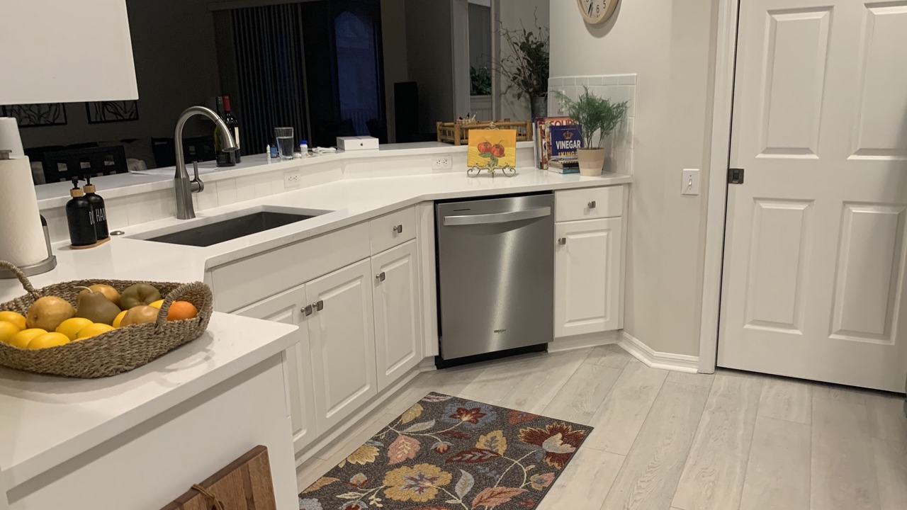 Photo of Kitchen in Tropical Cove