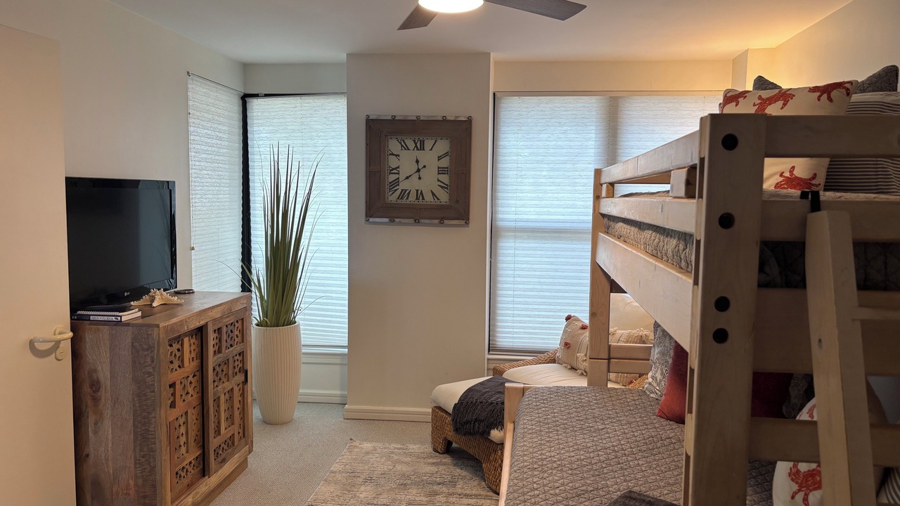 Photo of Bedroom in Isles of Capri