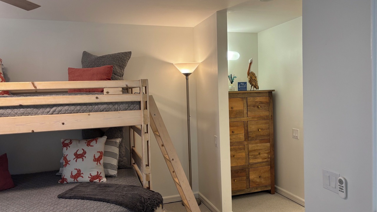 Photo of Bedroom in Isles of Capri