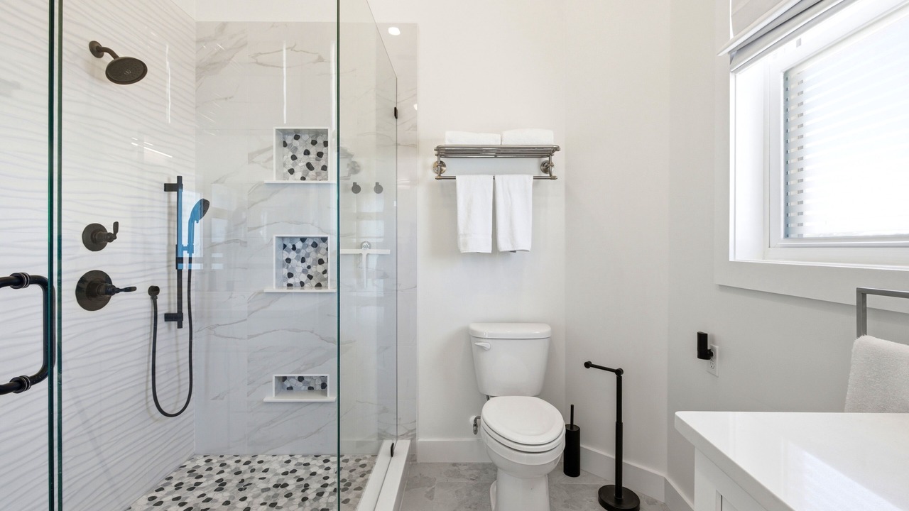 Photo of Bathroom in East End