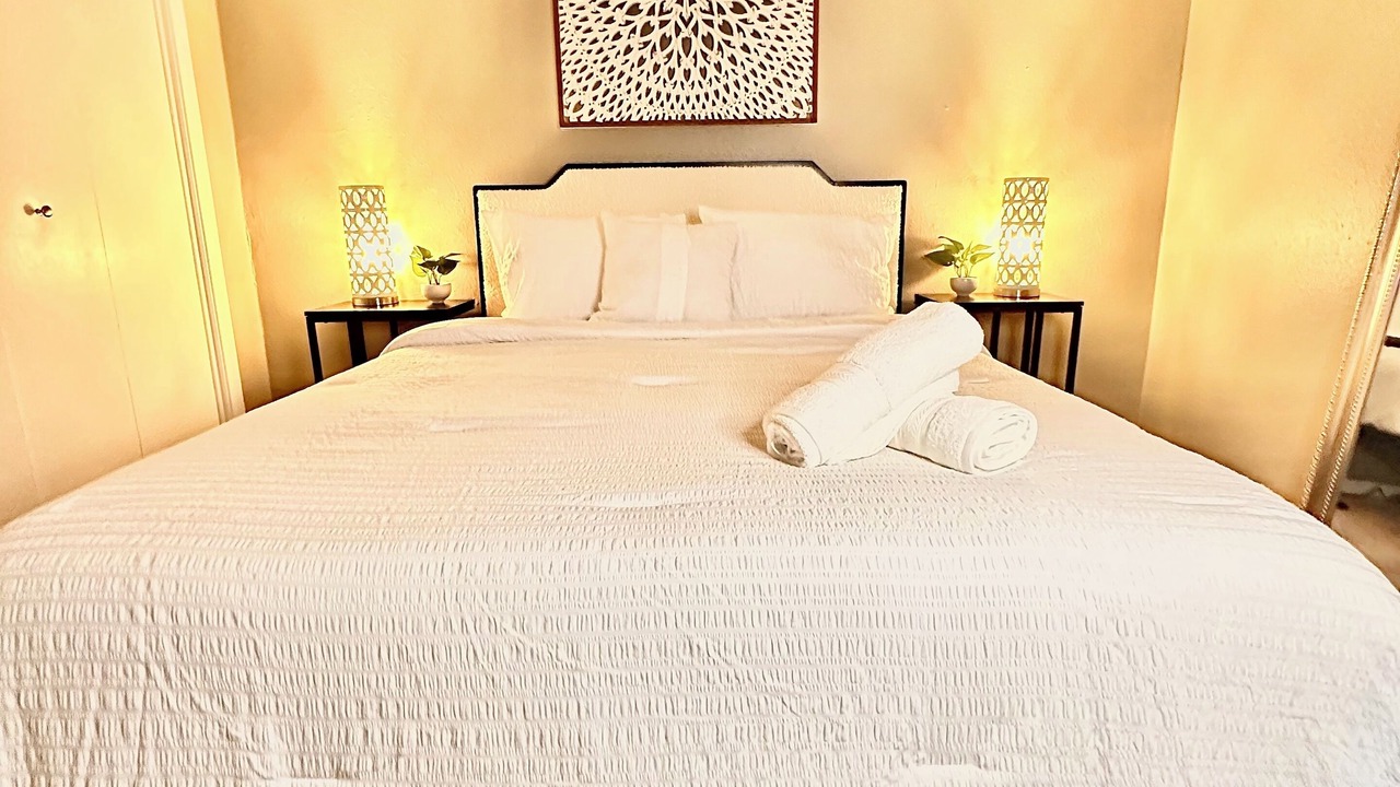 Photo of Bedroom in Fondren