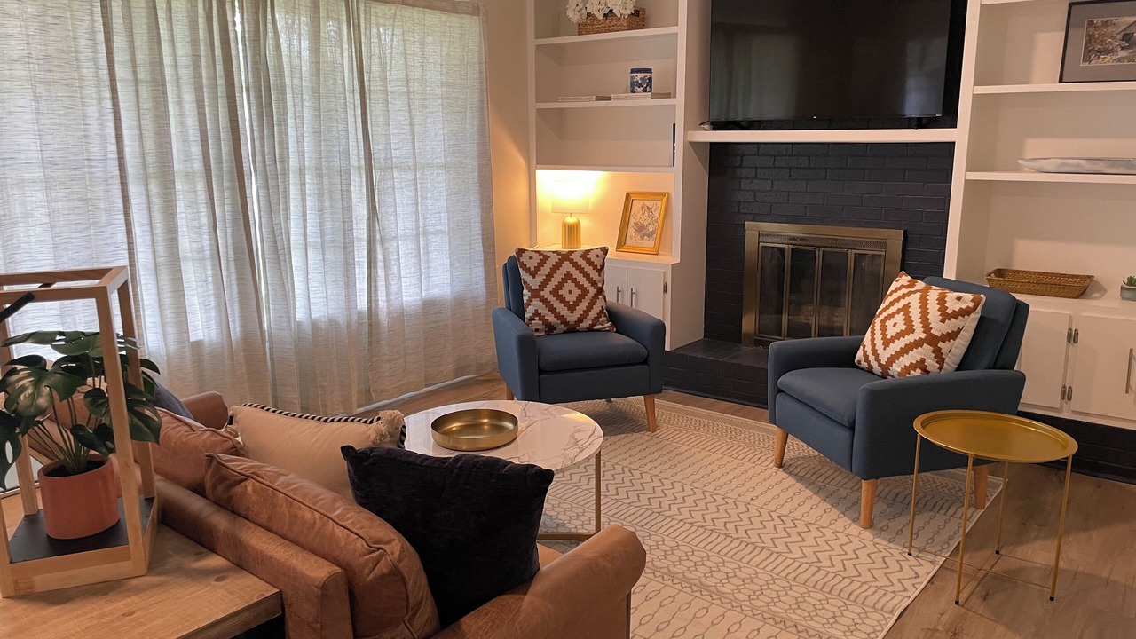 Photo of Livingroom in Alexandria