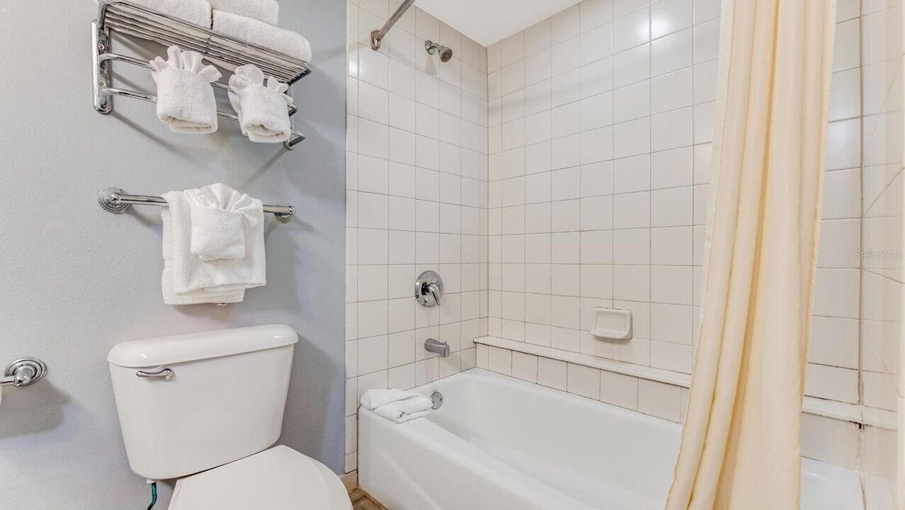 Photo of Bathroom in Ortona Park