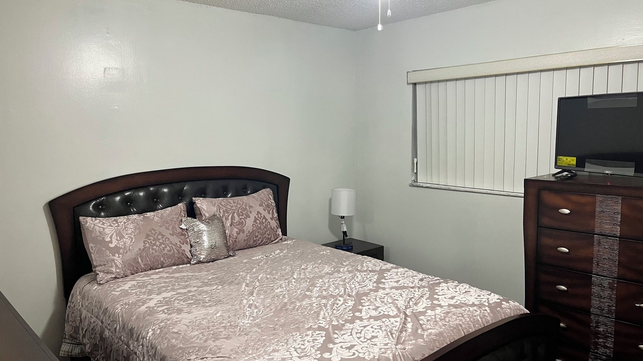 Photo of Bedroom in Greenacres