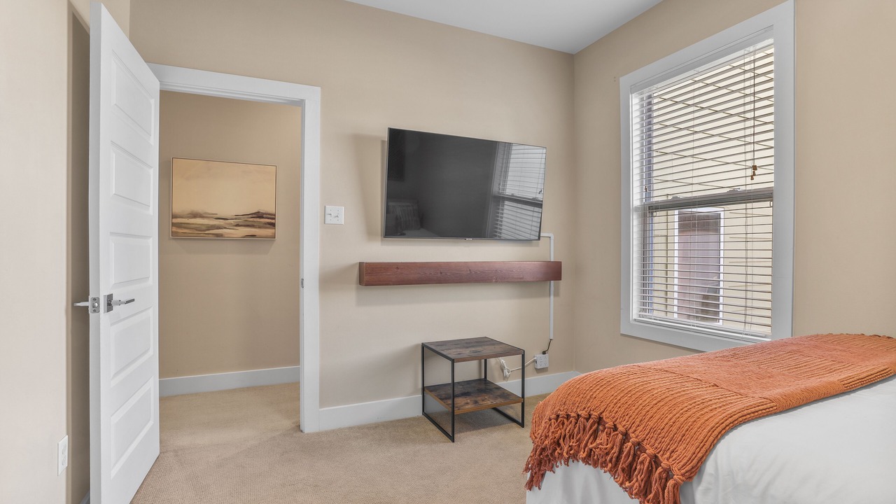 Photo of Bedroom in South Baton Rouge