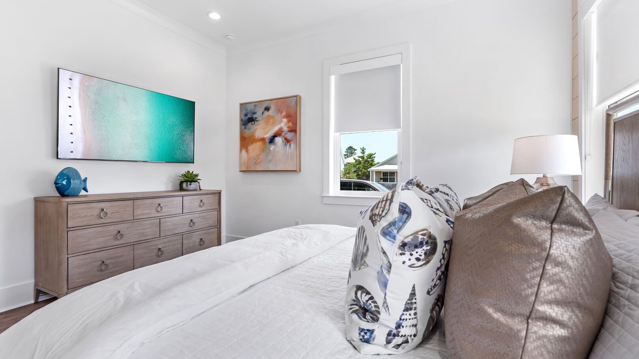 Photo of Bedroom in Gulfview Heights
