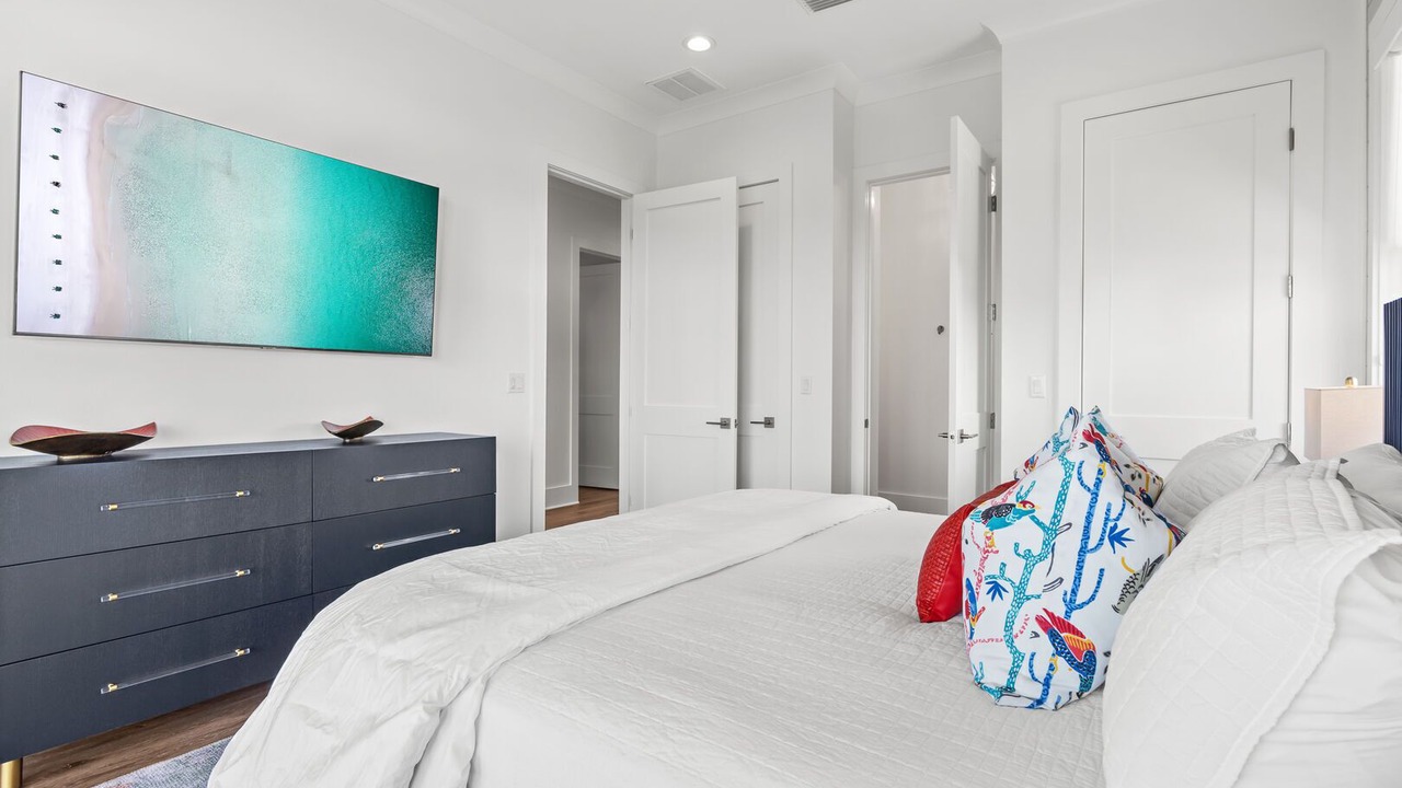 Photo of Bedroom in Gulfview Heights