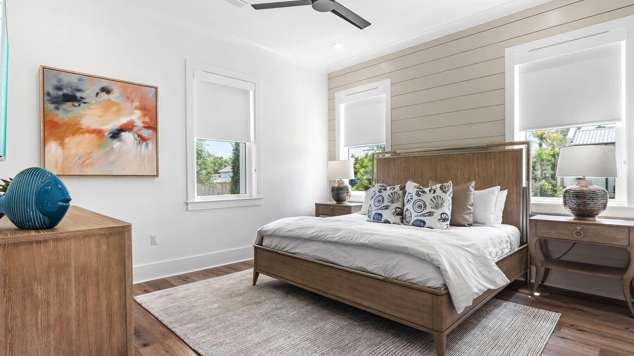 Photo of Bedroom in Gulfview Heights