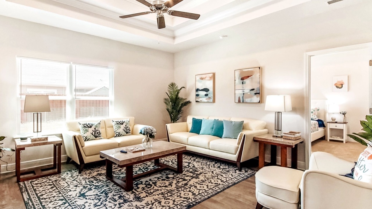 Photo of Livingroom in Upper Grand Lagoon