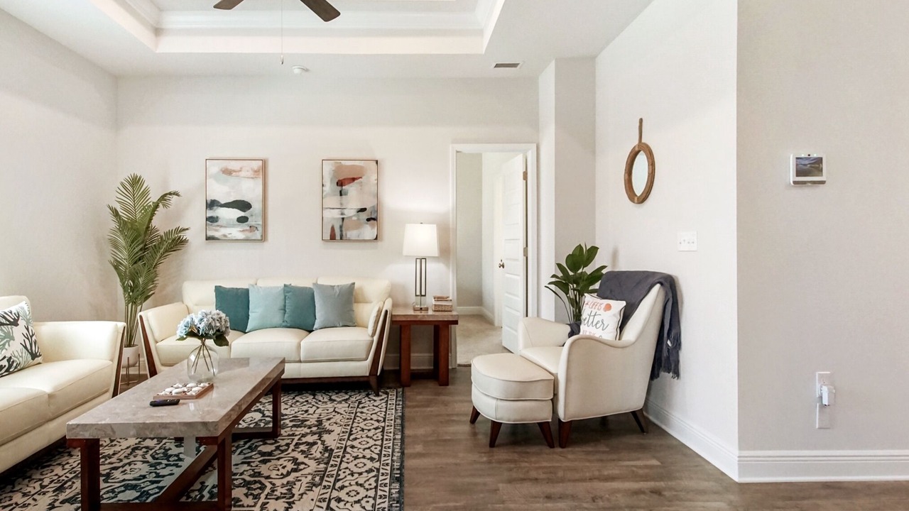 Photo of Livingroom in Upper Grand Lagoon