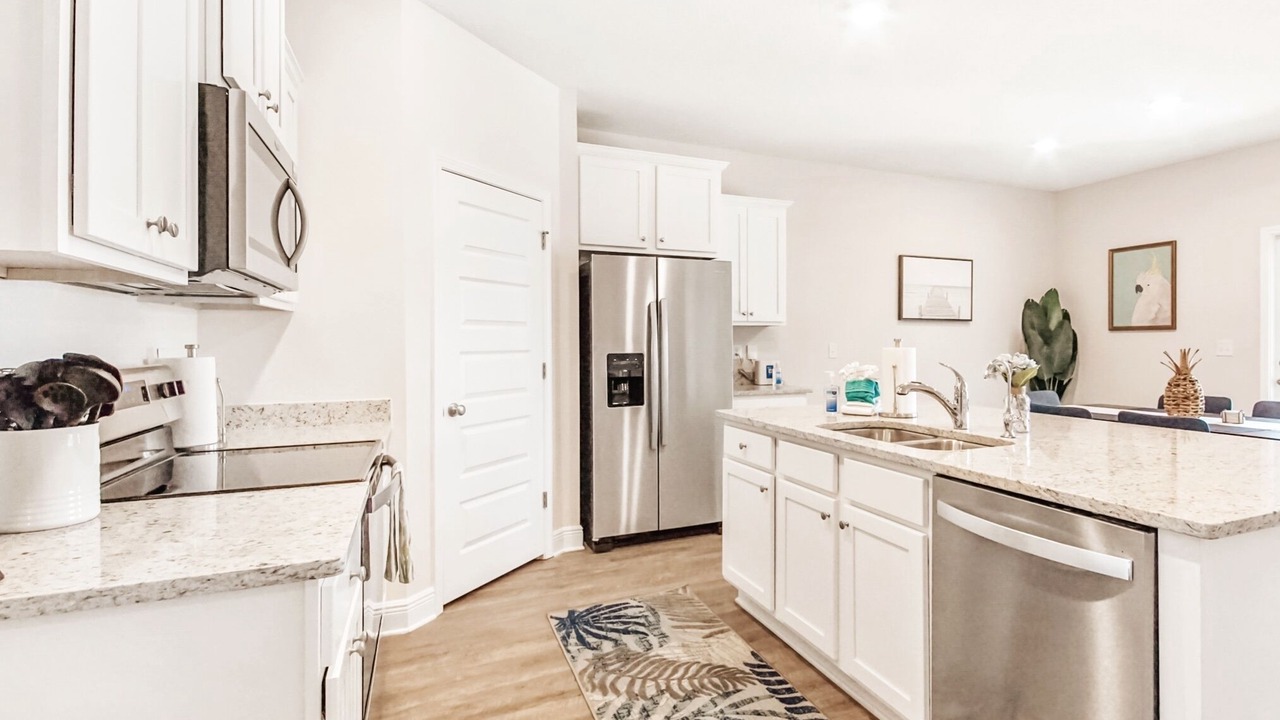 Photo of Kitchen in Upper Grand Lagoon