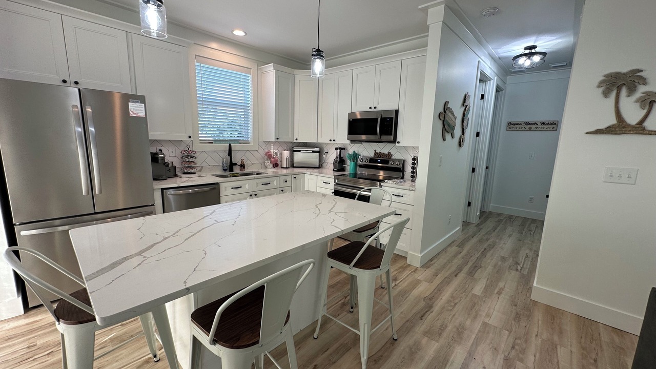 Photo of Kitchen in Laguna Beach