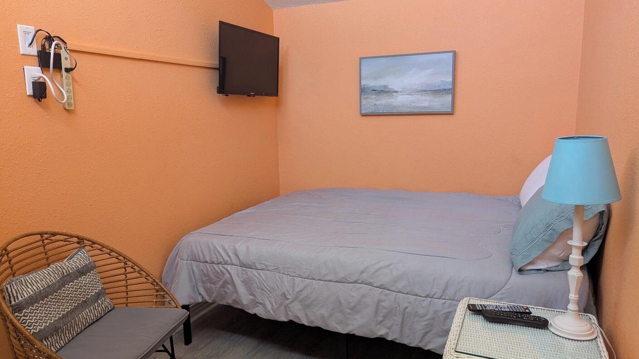 Photo of Bedroom in Holiday Beach