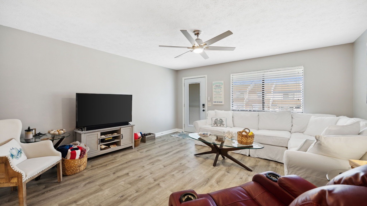 Photo of Livingroom in Laguna Beach Estates